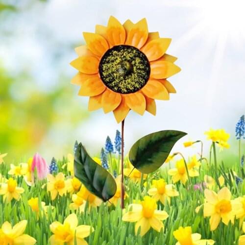 Wrought Iron Windmill Courtyard Outdoor Rotating Stake Sunflower Wind Spinner Yard Statue Outdoor Garden Decor Ornaments