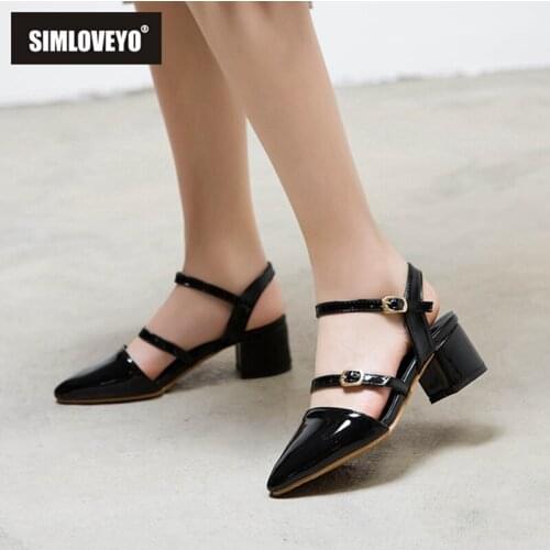 SIMLOVEYO shoes 2019 summer new fashion patent leather pointed toe woman sandals outside med hoof heels buckle ladies shoes