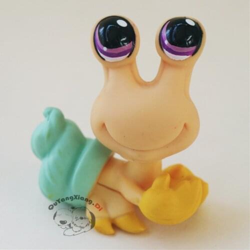 CW008 Pet Shop Animal Cute little conch doll action Figure