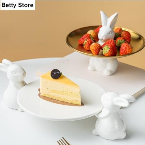 European Cartoon Rabbit Dessert Cake Plate White Ceramic Cute Animal Fruit Plate Desktop Display Tray Kitchen Utensils Porcelain