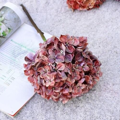 Retro Large Silk Hydrangea Short Branch Autumn Fall Decoration Artificial Flowers for Home Wedding Party Decoration Fake Flower