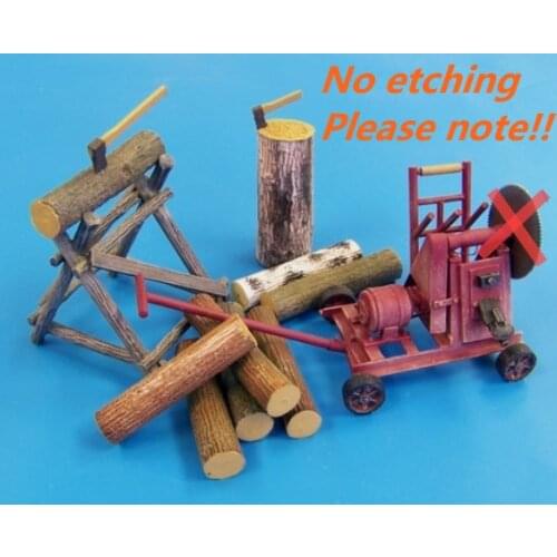 1:35 Scale Die-casting Resin War Scene Model Resin Chopping Wood And Making Fire 35591 (including Stickers)