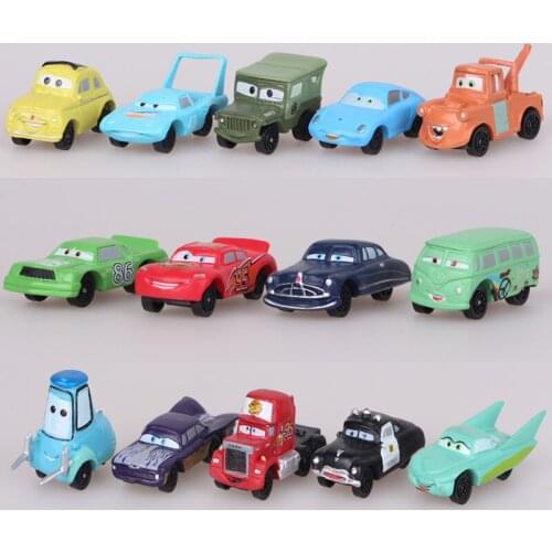Disney Pixar Cars 2 3 Lightning McQueen Mater Jackson Storm Ramirez 1:55 Diecast Vehicle Metal Alloy Boy Kid Toys Christmas Gift