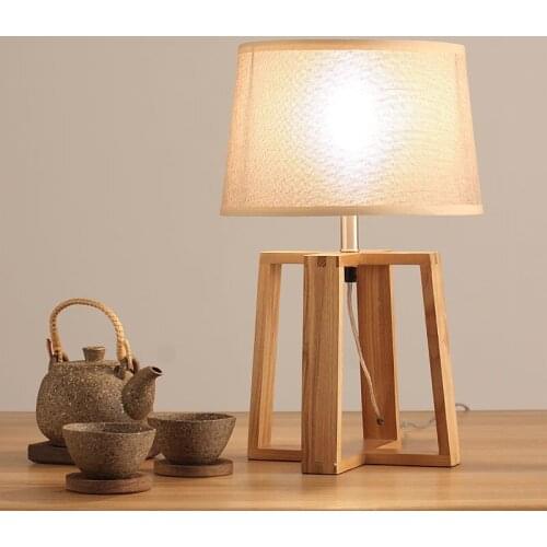 Japanese style bedroom bedside lamp retro wooden desk lamp of modern Chinese table linen