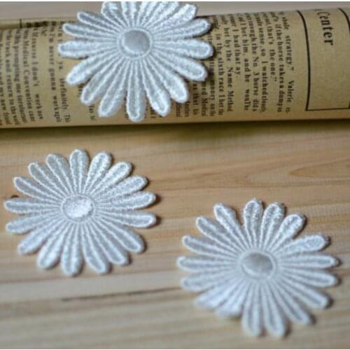 10 Pieces/lot 5cm Width For 2016 DIY High Quality Off White Lace Fabric Water Soluble Lace Accessories Lace Applique Lace Patch