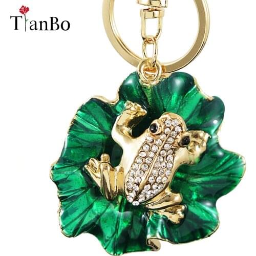 2018 New Arrival Esmalte Green Frogs under Lotus Leaf Chaveiros Man Leather Bag Key chains Key Ring Wedding Souvenirs