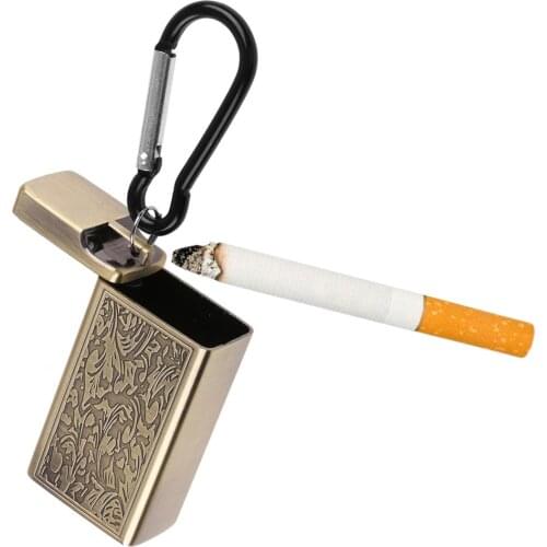 Outdoor Mini Portable Cigarette Ashtray with Keychain Pocket Smoking Ash Tray with Lid Key Chain Carabiner for Travelling