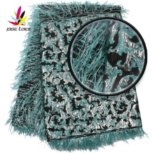 New Hot High Quality African Jacquard Weave Feather Lace Fabric 2019 French Brocade Lace with Sequins Material for Wedding Dress