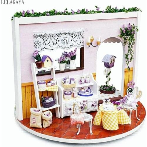 Lavender Story Rotate DIY Wooden Handmade Doll House Craft Miniature Assembling Model Creative 360 Degree Rotation Puzzle doll