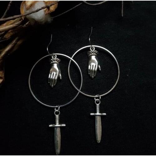 Esoterica Dagger Earrings Hand Hoop Victorian Silver Color Vintage Goth Sorcerer Jewellery 2020 New Fashion Classical Gift