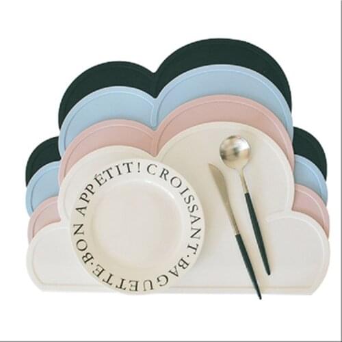 New Nordic Baby And Children Cloud Shape Silicone Placemat Insulated Remoable Dinner Plate Silicone Student Desk Mat