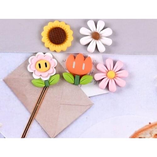 Flower series refrigerator magnet, multi-color flower refrigerator magnet, cute color matching blackboard sticker
