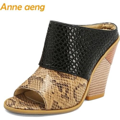 2020 New Summer Outside Women Slippers High Wedges Heel Peep Toe Fashion Casual Women Shoes Black Female Mules Slides Big Size