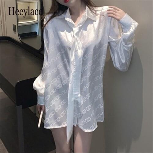 2021 Spring Summer New Shirt Satin White Female Design Sense Niche Sunscreen Shirt All-match Long-sleeved Blouse Loose Tops