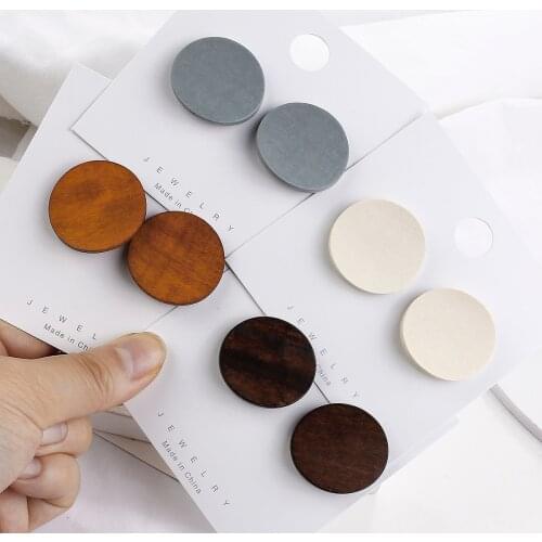 AMORCOME 2020 Unique Design Oval Wooden Earrings Jewelry Brown Geometric Wood Stud Earrings Female Fashion Jewelry Brincos Gift