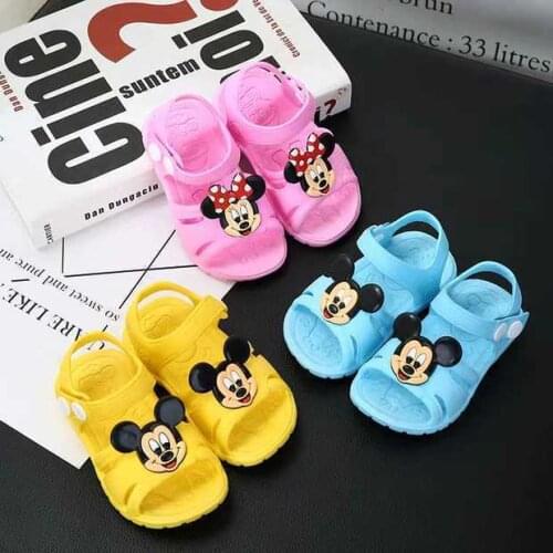 New 2021 Childrens Boys and Girls Summer Parent Child Antiskid Soft Sole Beach Shoes Cute Cartoon Baby Cool Slippers Toddler