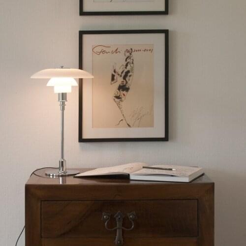 Light Luxury Nordic Middle Antiquity Bedroom Dining Room Study Fashion Warm Girl Modern UFO Table Lamp