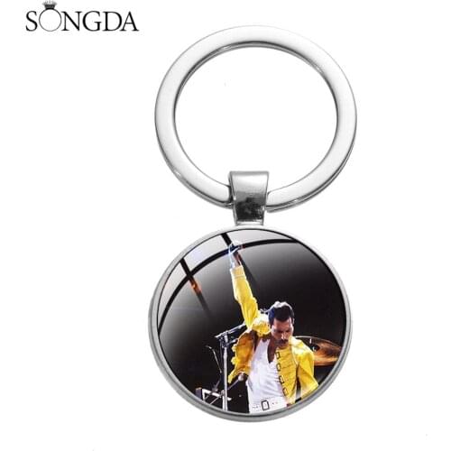 Queen Rock Singer Freddie Mercury Keychain Fashion Men Women Key Ring Key Accessories Bronze Silver Color Metal Keyring