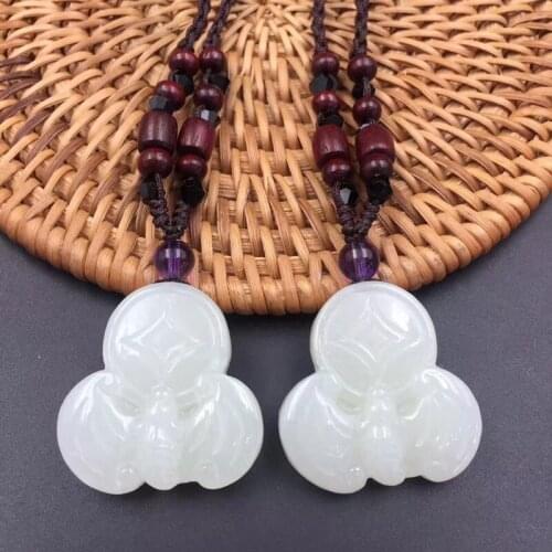 Natural Xinjiang Hetian jade white jade Jixiang Fu in front of 28 * 28mm with a certificate