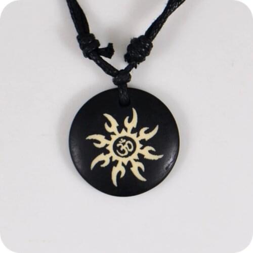 Flame AUM OM Ohm Hindu Buddhist Hinduism Yoga India yak bone Pendant Necklace Amulet Lucky Gift Tribal Fashion Jewelry