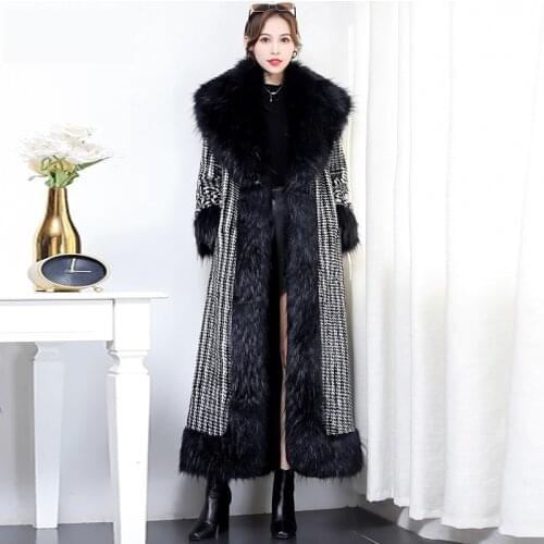 Fashion 2021 Winter Big fur collar Faux fur Coat Women Warm Parkas Temperament Stitching Windproof Long Overcoat Snow fur Coats
