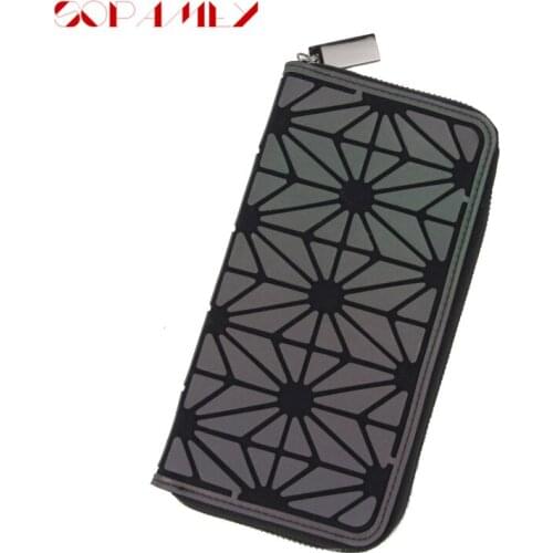Geometric Women Wallets Diamond Plaid Standard Wallets Luminous Long Clutch Purse Card Holder Female Zipper Coin Bag hologram