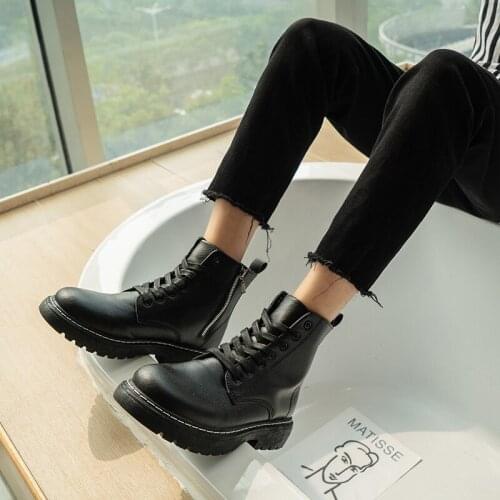 Mens Boots Lace-up Leather Casual Boots Men Autumn Shoes Man Original classic design Men Fashion Shoes Men boots 36k98