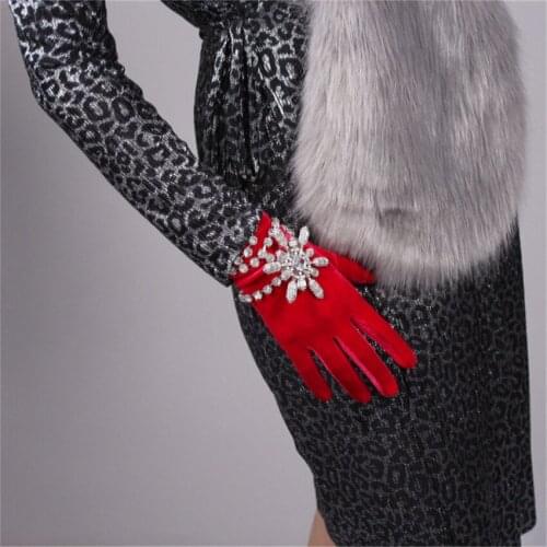 Women 22cm Velvet Short Gloves Pink Rose Red Models High Elastic Velvet Gold Velvet Touch Screen RMH022