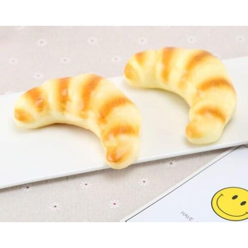 Artificial bread fake food squishy Bread Simulation 1 pcs PU Soft Bread Fake Cake Kitchen store Bakery Photography Display props