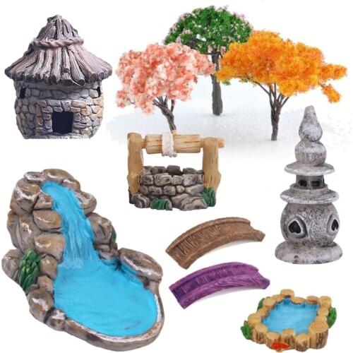 Miniature Lighthouse Water Well Bridge Moss Figurines/ Fairy Garden Crafts Gifts/ DIY Ornament Vintage Garden Ornament Decor