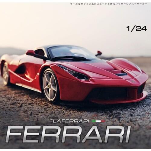 1:24 Ferraris LaFerrari FXXK Supercar Alloy Car Toy Car Metal Collection Model Car Sound and light Toys For Children