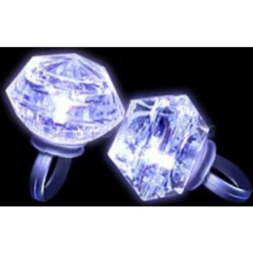 Flashing LED Light Up Ring Glow In The Dark Flash Blinking Diamond Shape Rings Bachelorette Birthday Themed Party Favors gift