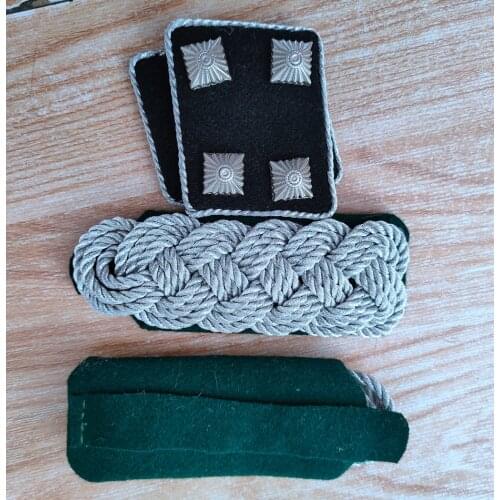 WWII WW2 German Elite (Major) Collar Tabs AND SHOULDER BOARDS