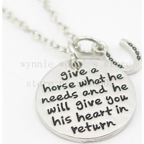 2015 New arrive "give a horse what he needs and he will give you his heart in return"Necklace Hoof Print gift for a horse lover