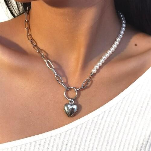 Elegant Simulated Pearl Choker Necklace For Women Trendy Aesthetic Heart Dangle Chain Necklaces Jewelry Accessories