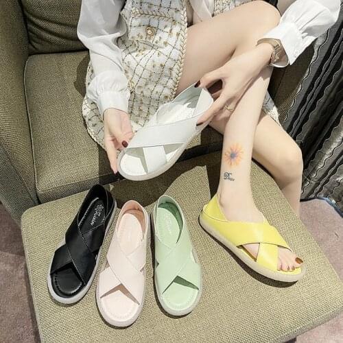Soft leather sandals women spring 2021 new casual flat-bottomed soft-soled student two-wear sandals