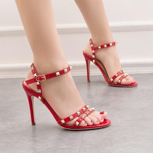 Sexy women High heels Sandals Shoes rome rivet peep toe womens Sandals pumps Patent Leather Nightclub women shoes