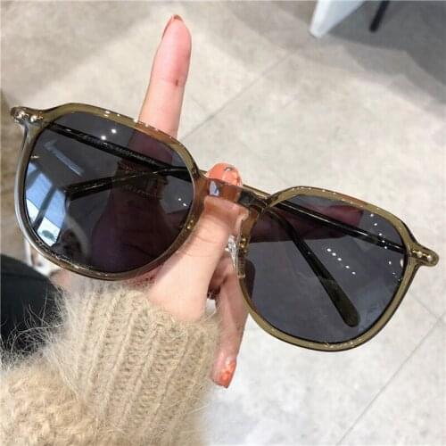 Classic Retro Square Sunglasses 2021 Ladies Oversized Sunglasses Ladies Men Fashion Black Luxury Sunglasses Goggle Oculos UV400