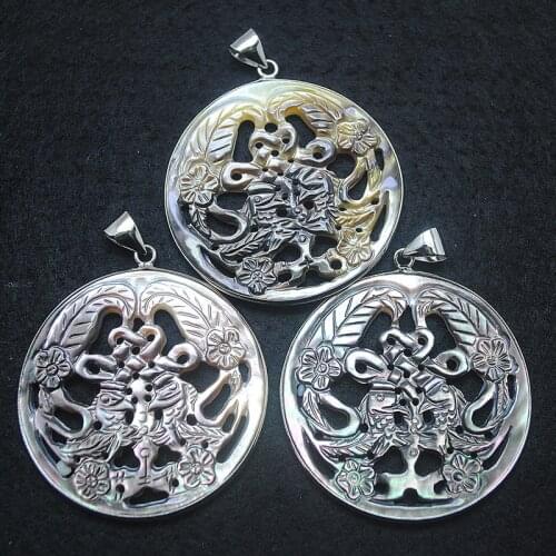 1PC nature black lips shell pendants round shape carving shape 47mm top quality selling items saltwater mother of pearl pendants