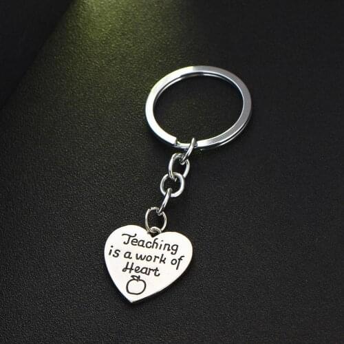 12PC Wholesale Teaching Is A Work Of Heart Apple Pendant Keychain Key Ring Chain Keyring For Family Teacher Friend Love Jewelry
