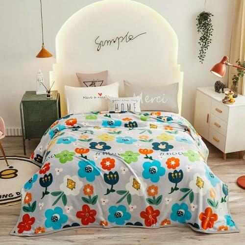 Flower High quality Thicken plush bedspread blanket 200x230cm High Density Super Soft Flannel Blanket for the sofa/Bed/Car SSXY