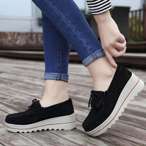 Spring Women Flats Shoes women Platform Sneakers Vulcanized shoes for women Comfort Soft Moccasins Nursing Slip On Casual Shoes