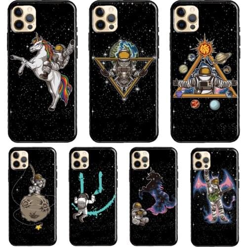Astronaut Space Art Phone Case For iPhone 11 Pro Max XS XR X 12 Mini SE 2020 6S 7 8 Plus 12 Pro Max Cover