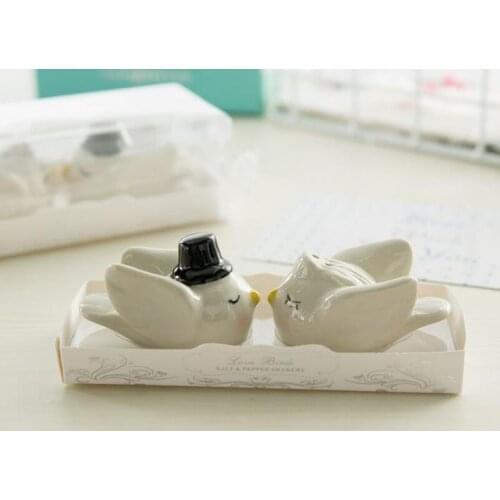 New 100pcs=50sets/LOT Bride Groom Angel Love Birds Salt and Pepper Shaker Wedding Favors and Gits for Guest SN1094