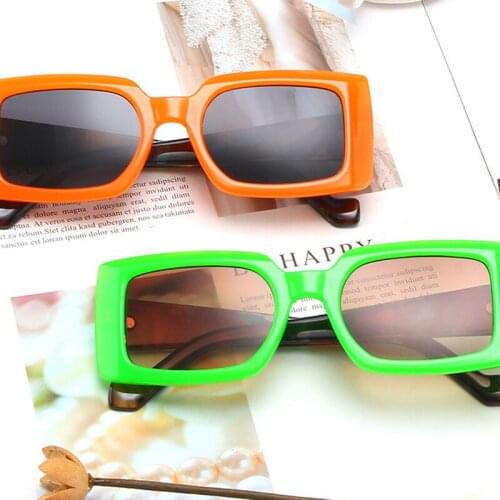 2021 New Sunglasses Fashion Outdoor Sunshade Mirror Eyewear Colorful Small Box High Quality