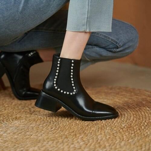 British Style Vintage Chelsea Boots Women Size 43 Autumn Winter New Fashion Zipper Block High Heels Ankle Boots Pearls Booties