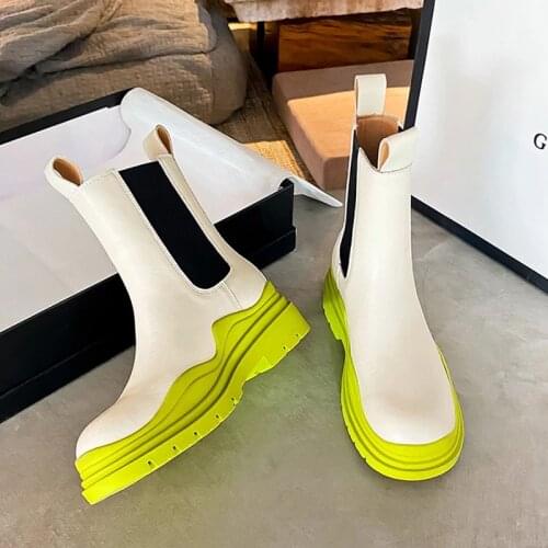 Genuine Leather Boots Women Thick Bottom Round Toe Chelsea boots Women Platform Shoes Women Martin boots 2021 New