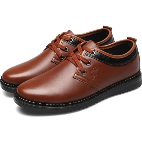 QWEDF New luxury brand mature men Leather shoes casual flat Breathable Soft Gentleman handmade Fashion men Shoes Hot Sale XX-024