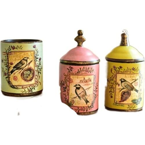 American Country Retro Bird and Flower Decorative Jar Coloful Ceramic Candy Storage Tank Natural Scenery Bottle with Lid