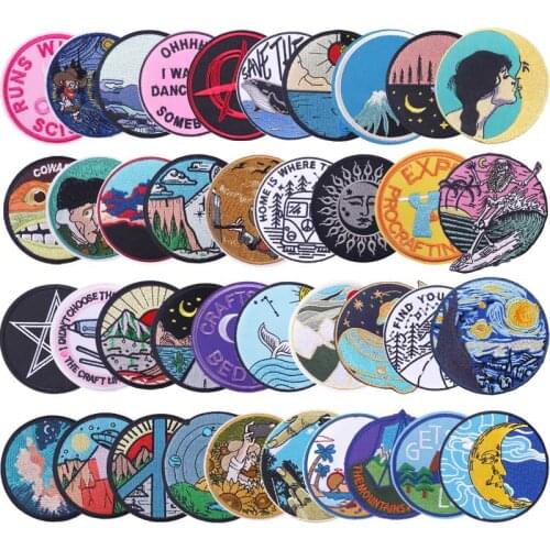 Round Badges Iron On Patches Sewing Embroidered Applique for Jacket Clothes Stickers Van Gogh Patch DIY Apparel Accessories